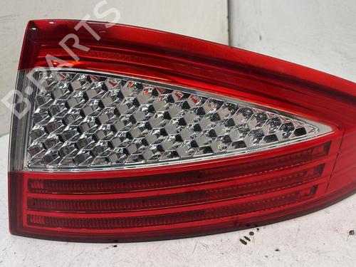 Used Right taillight FORD MONDEO IV (BA7) 2.0 TDCi (140 hp) 29530518