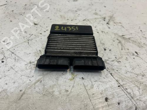 Used Right front window switch TOYOTA COROLLA Verso (ZER_, ZZE12_, R1_) 2.2 D-4D (AUR10_, AUR10R) (136 hp) 27301031