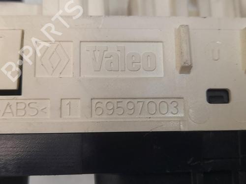 AC Styreenhet / Manøvreringsenhet RENAULT CLIO III (BR0/1, CR0/1) 1.4 16V (98 hp) 12598307