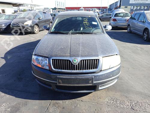 Right headlight SKODA SUPERB I (3U4) 2.0 TDI | BP29626567C29 