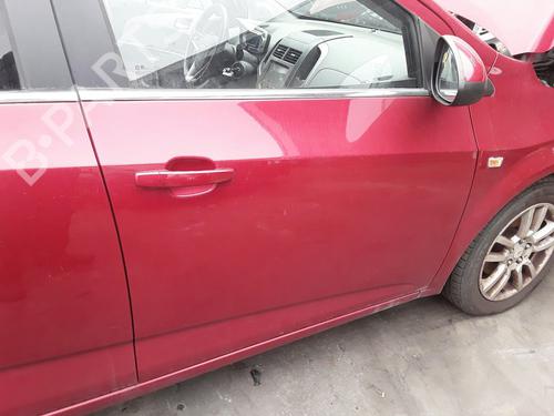 Used Right front door CHEVROLET AVEO Hatchback (T300) 1.3 D (95 hp) 28195948