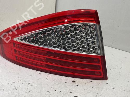 Used Left taillight FORD MONDEO IV (BA7) 2.0 TDCi (140 hp) 29591831