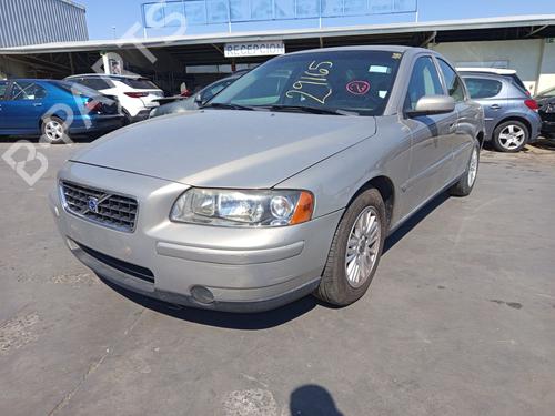 Used Parts VOLVO S60 I (384) 2.4 D 4742415