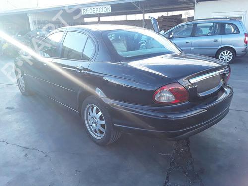 Right taillight JAGUAR X-TYPE I (X400) 2.0 D | BP16841382C35 