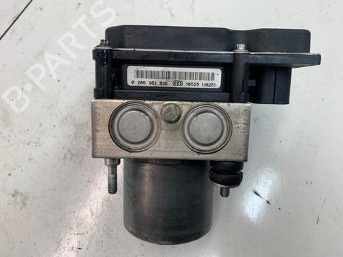 ABS pump CITROËN C4 Picasso I MPV (UD_) 1.6 VTi 120 | BP15484239M43 