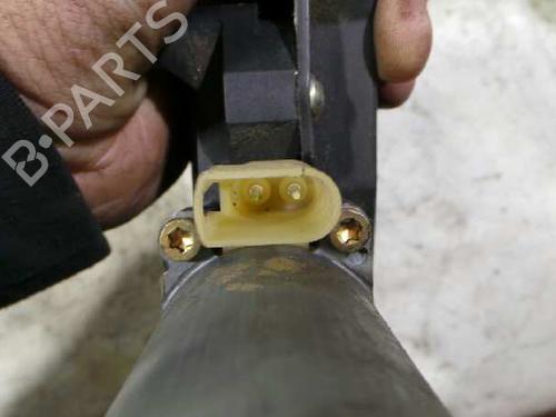 Rear right window mechanism FORD MONDEO II (BAP) 1.8 TD | BP12609240C25 
