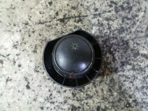 Used Headlight switch SEAT TOLEDO III (5P2) [2004-2009]  12610833