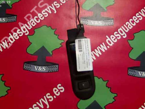 Used Front right interior door handle VW GOLF IV (1J1) 1.6 (100 hp) 15271331