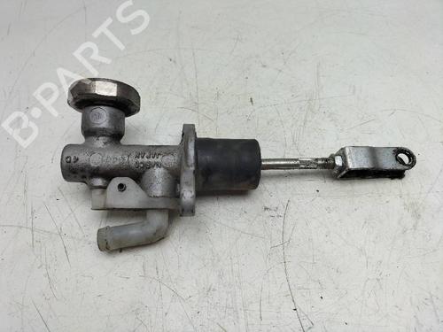 Used Clutch slave cylinder NISSAN CABSTAR (F24M, F24W) 28.11 DCI, 32.11 DCI, 35.11 DCI 2.5 (F24M) (110 hp) 14242992