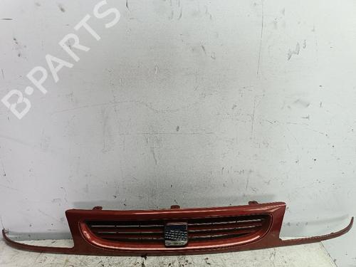 Grill LEXUS IS C (GSE2_) 350 (GSE21) (318 hp) 23564064