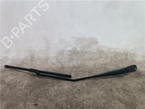 Used Front windshield wiper arm Front windshield wiper arm VOLVO V40 Hatchback (525) D2 (114 hp) 34255878 34255878