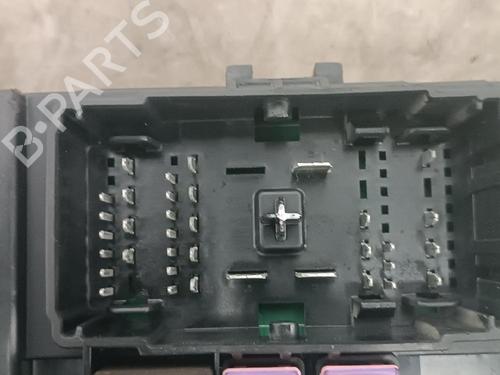 Fuse box KIA CARNIVAL II (GQ)  | BP24494736E1 
