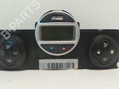 Used Climate control RENAULT SCÉNIC II (JM0/1_) 1.9 dCi (JM0G, JM12, JM1G, JM2C) (120 hp) 12617161