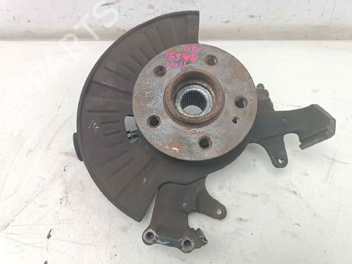 Used Right front steering knuckle MERCEDES-BENZ M-CLASS (W163) ML 270 CDI (163.113) (163 hp) 16675628