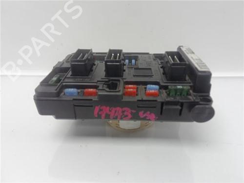 Fuse box CITROËN C5 I (DC_) 1.8 16V (DC6FZB, DC6FZE) | BP34201561E1 - Image 2