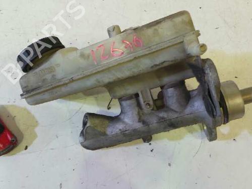 Used Brake master cylinder RENAULT SCÉNIC II (JM0/1_) [2003-2010]  12612416