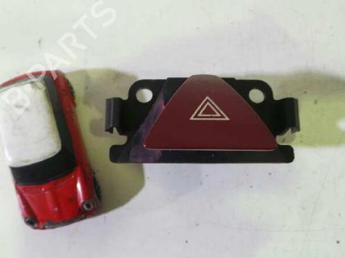 Used Warning switch PEUGEOT 307 Break (3E) 2.0 HDi 135 (136 hp) 15270880