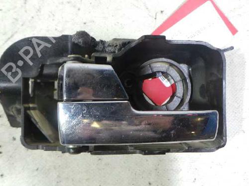Used Rear left interior door handle FORD MONDEO III (B5Y) [2000-2007]  15269584