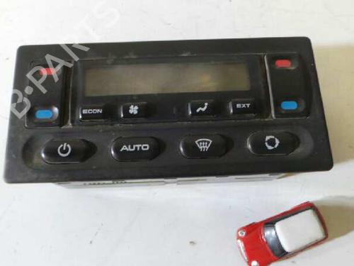 Used Climate control LAND ROVER DISCOVERY II (L318) 2.5 Td5 4x4 (139 hp) 12616831