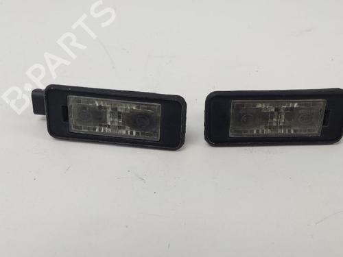 Used Licence plate light CITROËN C4 Grand Picasso II (DA_, DE_) [2013-2025]  15764445