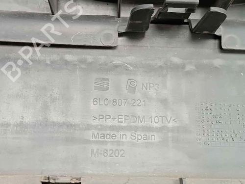 Front bumper SEAT CORDOBA (6L2) 1.4 16V | BP21222926C7 