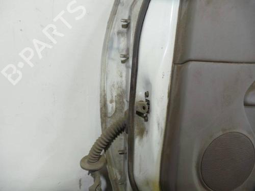 Right front door NISSAN ALMERA II Hatchback (N16)  | BP12621601C3 