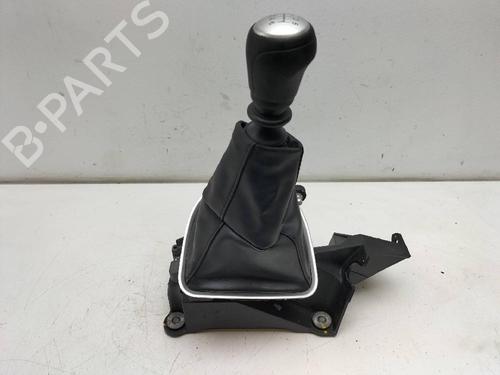 Used Gear lever NISSAN X-TRAIL II (T31) 2.0 dCi 4x4 (173 hp) 12629807