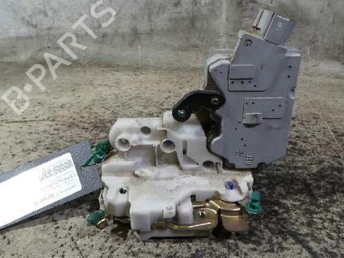 Used Front right lock NISSAN PRIMERA (P11) 1.6 16V (90 hp) 12612942