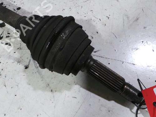 Used Left front driveshaft HYUNDAI ACCENT II Saloon (LC) 1.3 (86 hp) 12608953
