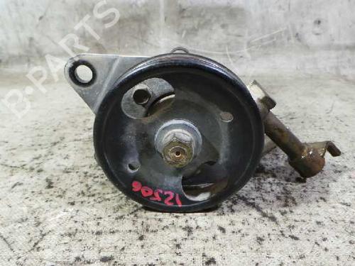 Used Steering pump NISSAN PATHFINDER III (R51) 2.5 dCi (174 hp) 12610943
