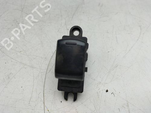 Used Right front window switch NISSAN X-TRAIL II (T31) 2.0 dCi 4x4 (173 hp) 12629792