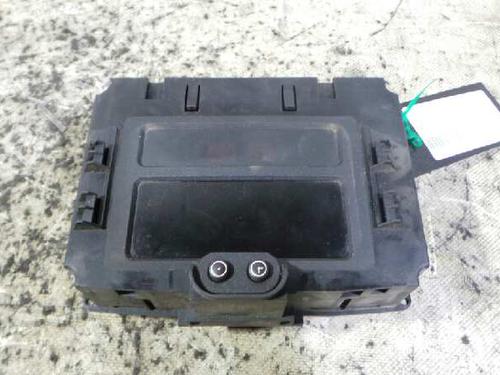Used Display monitor OPEL ZAFIRA A MPV (T98) 2.0 DI 16V (F75) (82 hp) 12610225