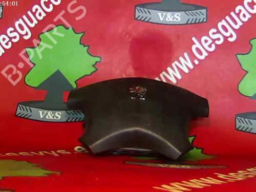 Used Driver airbag PEUGEOT 607 (9D, 9U) 2.2 HDi (133 hp) 21223366