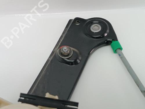 Front right window mechanism BMW X3 (E83) 3.0 i xDrive | BP25797742C23 - Image 5