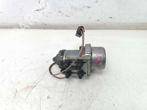 Used Vacuum pump MERCEDES-BENZ M-CLASS (W163) ML 270 CDI (163.113) (163 hp) 16647335