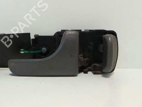 Used Front right interior door handle NISSAN TERRANO II (R20) 2.7 TD 4WD (101 hp) 15270734
