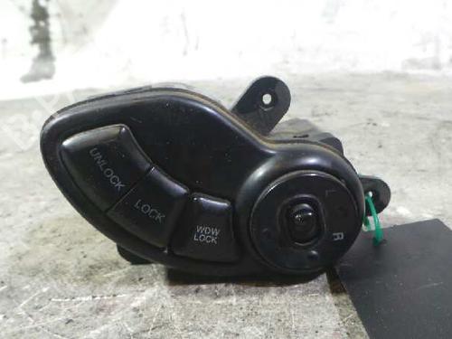 Used Mirror switch HYUNDAI SANTA FÉ II (CM) 2.2 CRDi GLS (150 hp) 12613863