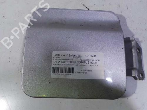 Used Fuel flap MITSUBISHI PAJERO SPORT I (K7_, K9_) 2.5 TD (K94W) (99 hp) 12611451