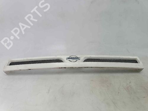 Used Grille NISSAN TRADE Van [1993-1998]  17717329