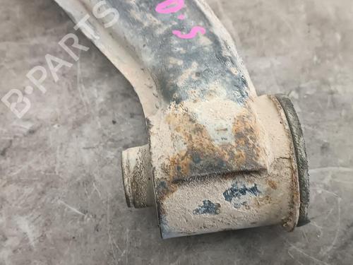 Right rear suspension arm MITSUBISHI PAJERO III (V7_W, V6_W) 3.2 Di-D (V68W) | BP22797469M15 