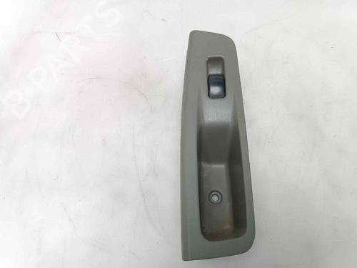 Used Right rear window switch DAEWOO LACETTI Hatchback (KLAN) [2002-2025]  17671934