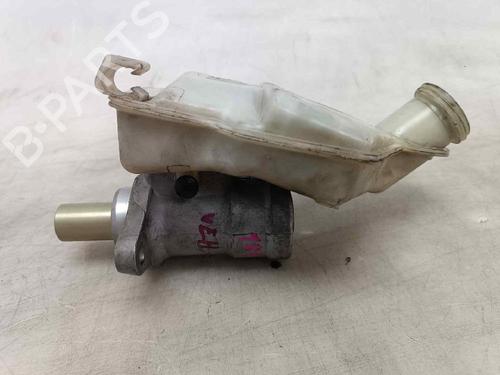 Used Brake master cylinder FORD FIESTA V (JH_, JD_) 1.4 TDCi (68 hp) 18256188