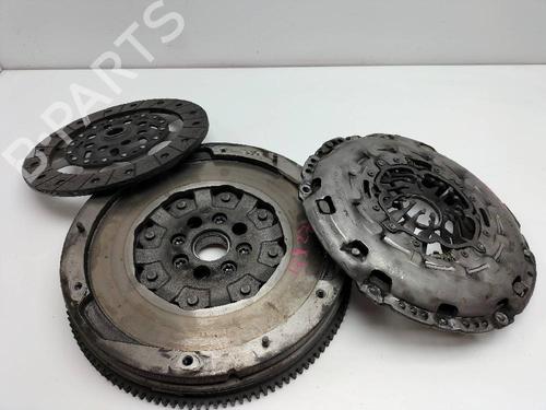 Used Other RENAULT LAGUNA III (BT0/1) [2007-2015]  25813684