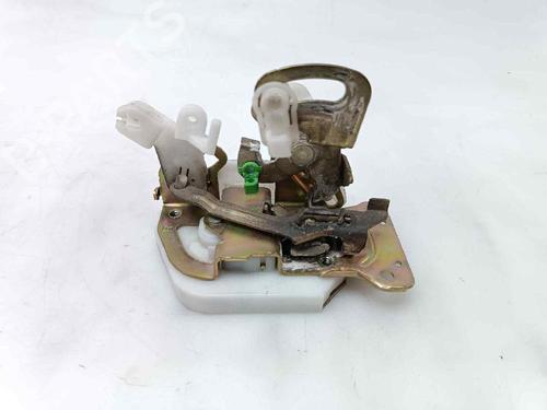 Used Rear right lock MITSUBISHI PAJERO SPORT I (K7_, K9_) 2.5 TD (K94W, K74T) (115 hp) 17475890