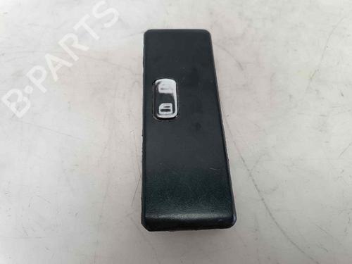 Used Right front window switch MERCEDES-BENZ VITO Van (W638) 108 CDI 2.2 (638.094) (82 hp) 17919680