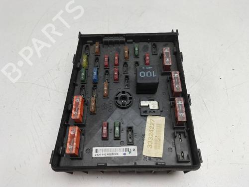 Sikringsdåse VW PASSAT B6 (3C2) [2005-2010]  18505811