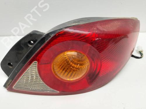 Used Right taillight KIA RIO I Hatchback (DC) 1.5 16V (98 hp) 12626776