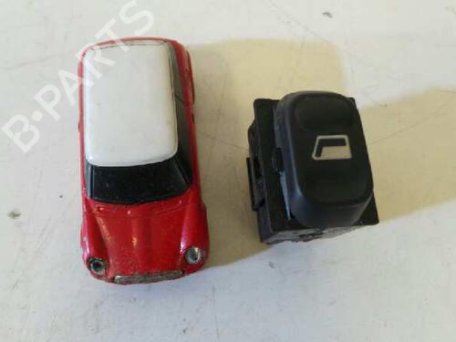 Used Left front window switch CITROËN XSARA (N1) 1.6 16V (109 hp) 15269510