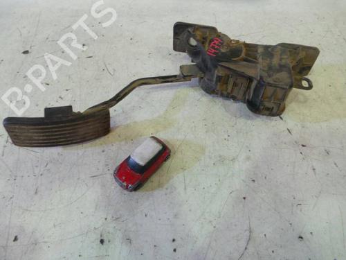 Used Pedal FORD B-MAX (JK) 1.5 TDCi (75 hp) 12621293