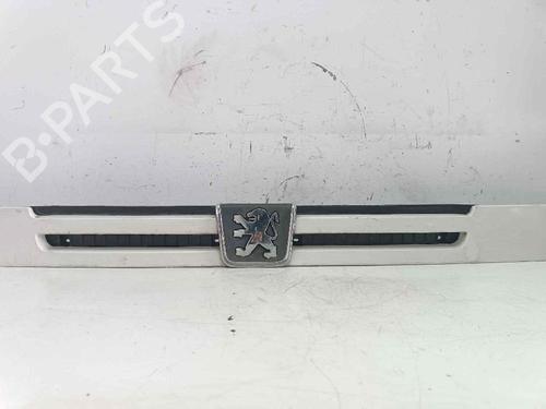 Grill PEUGEOT BOXER Bus (230P) [1994-2009]  16721511